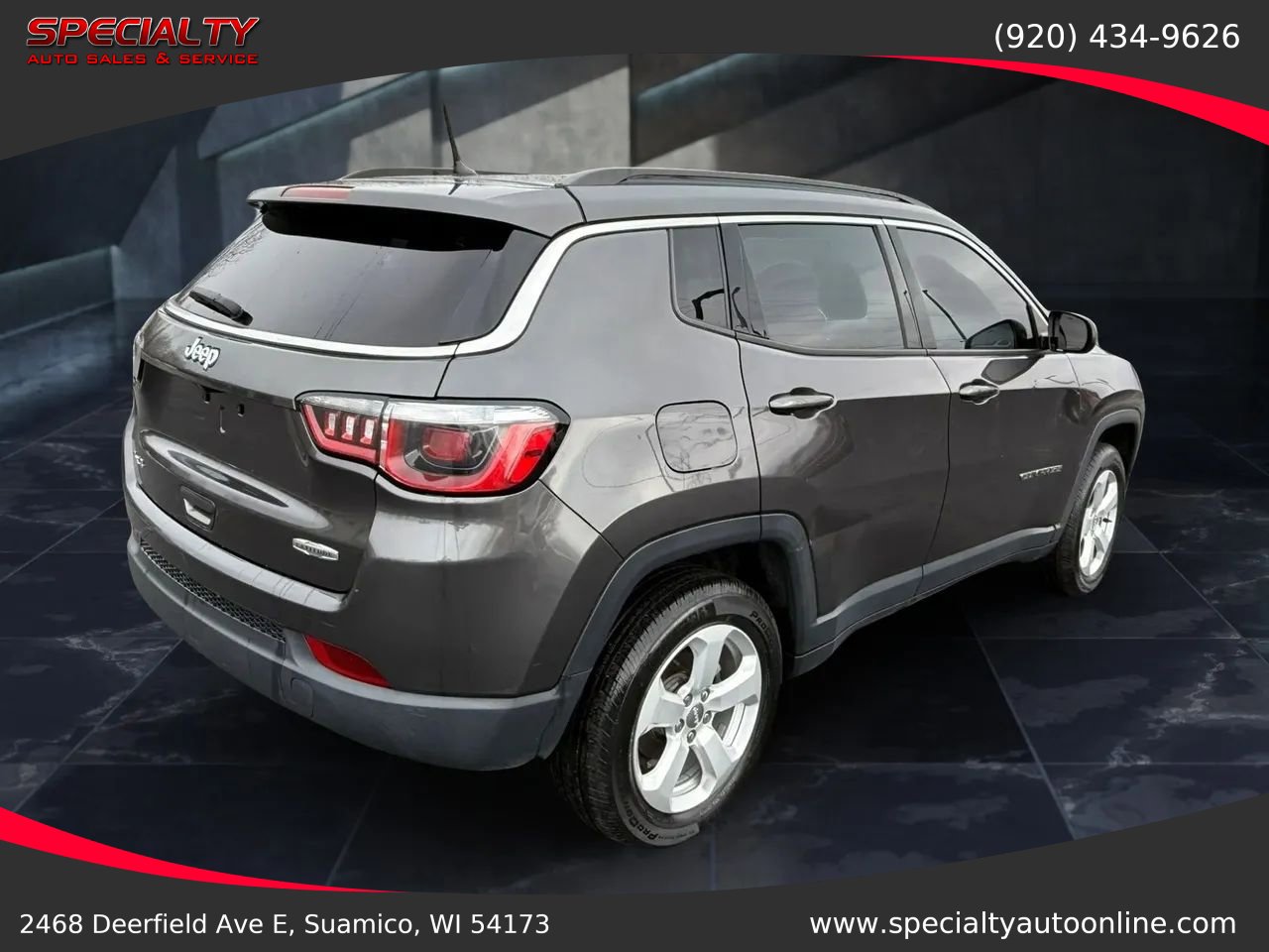 Used 2018 Jeep Compass Latitude w/ Cold Weather Group image 9