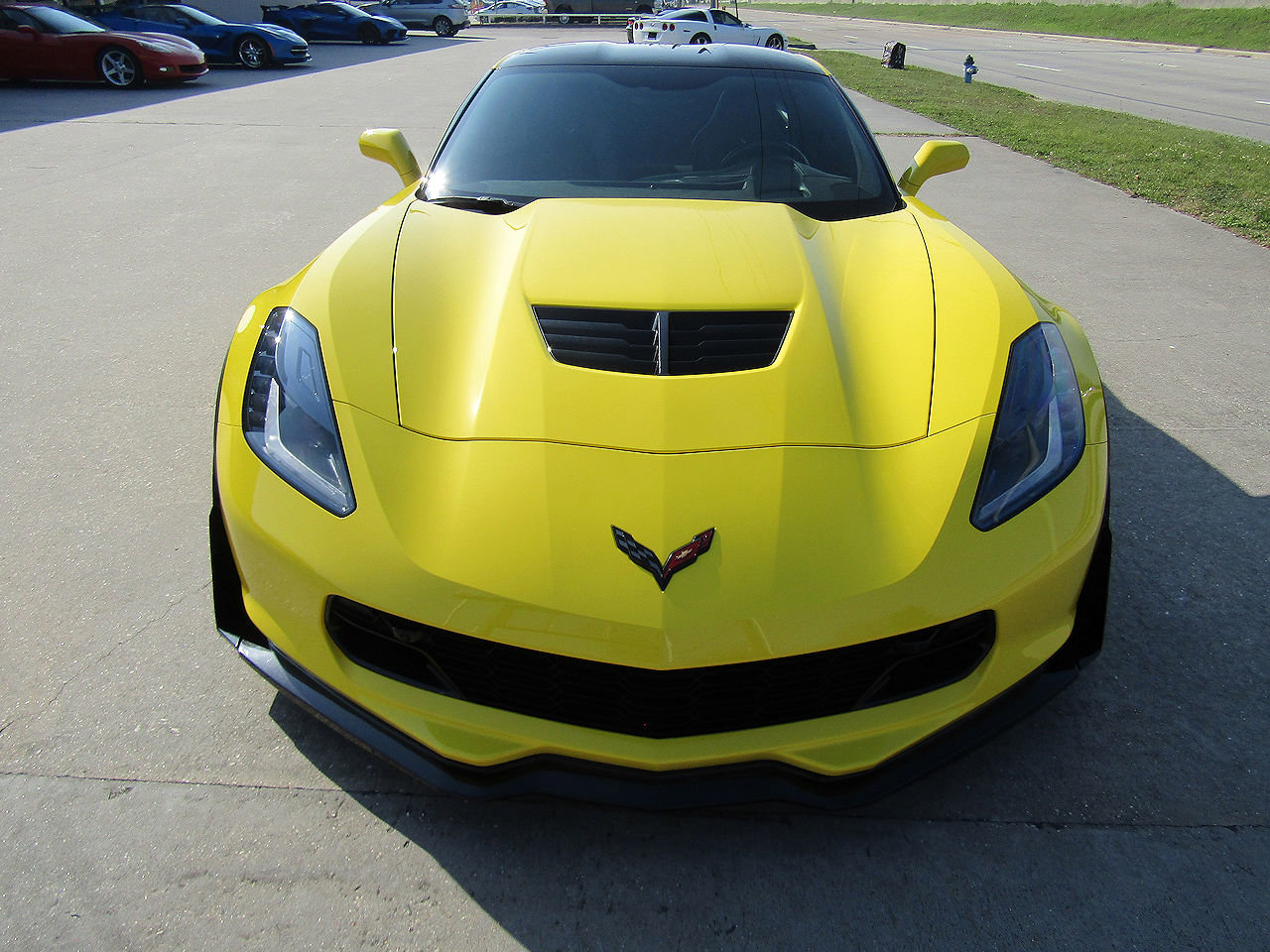 Used 2017 Chevrolet Corvette Z06 image 2
