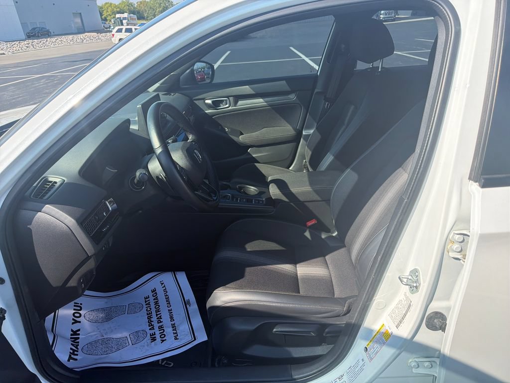 Used 2023 Honda Civic Sport image 12