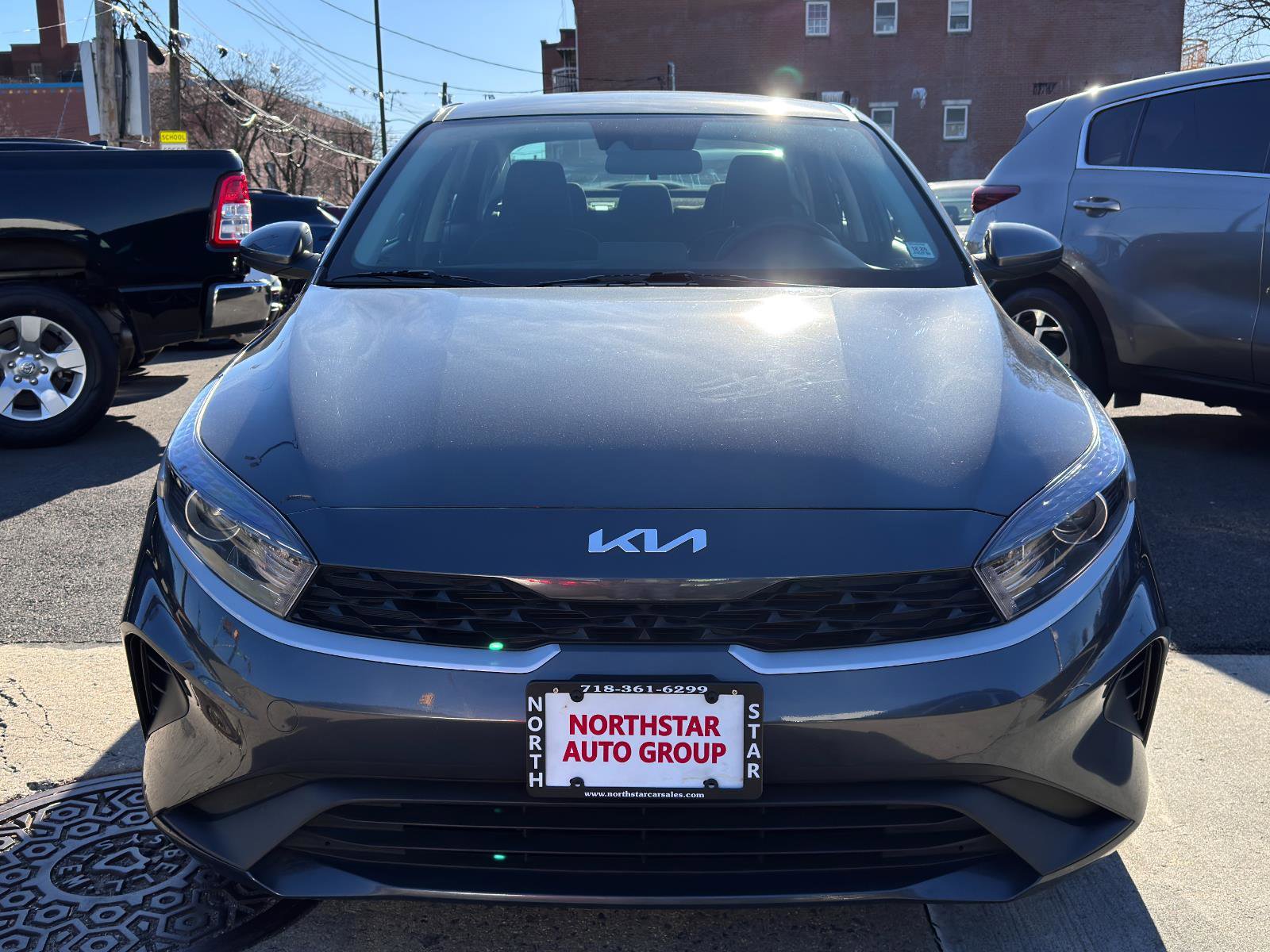 Used 2023 Kia Forte LXS image 2