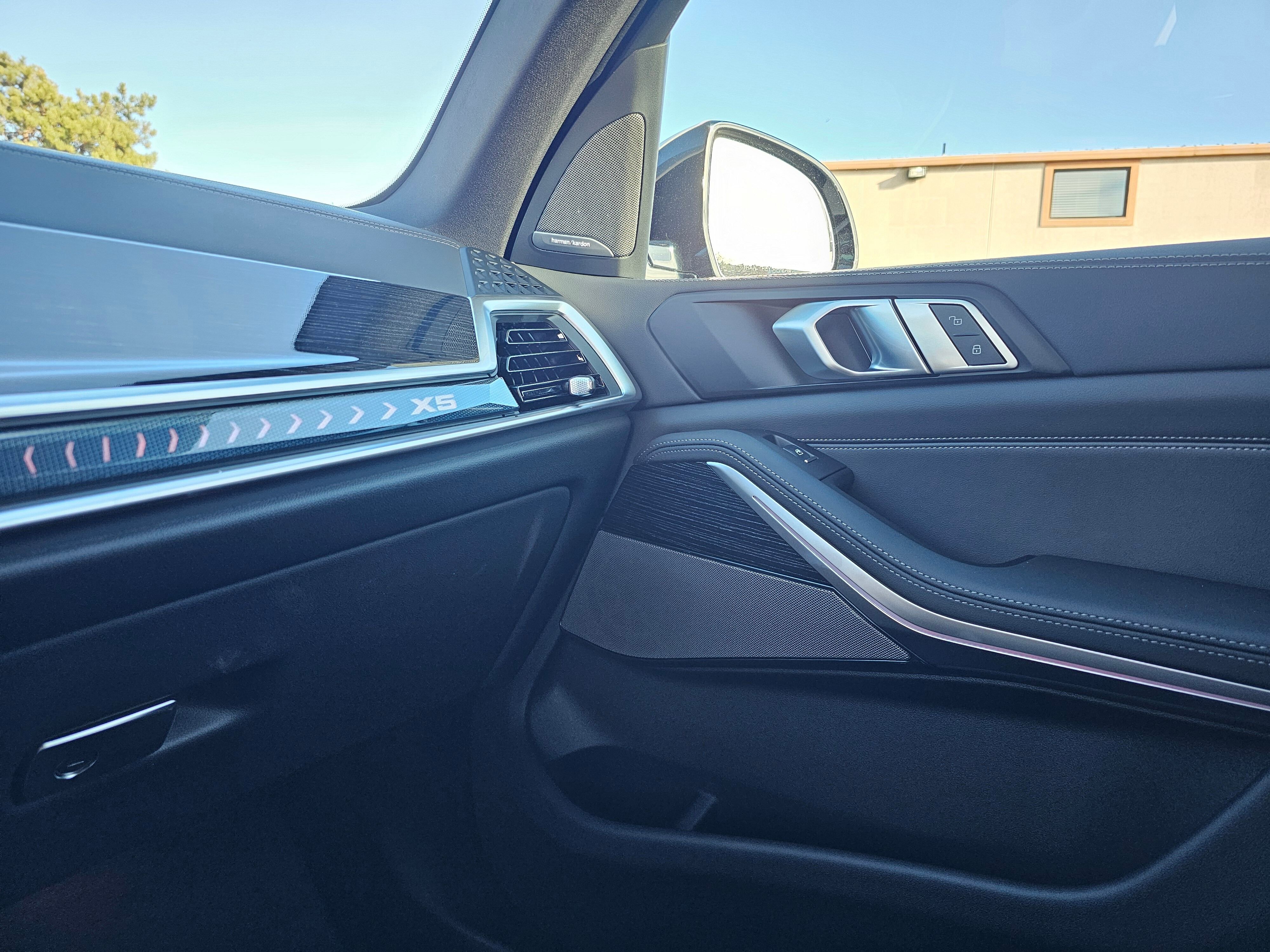 New 2026 BMW X5 xDrive40i w/ M Sport Package image 26