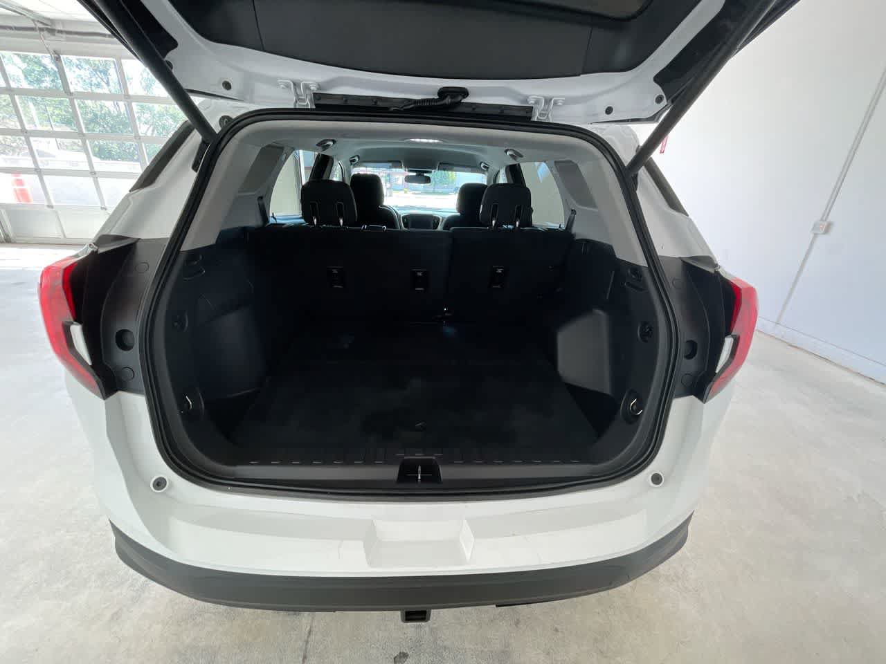 Used 2019 GMC Terrain SLE w/ Infotainment Package I AWD/4WD image 23