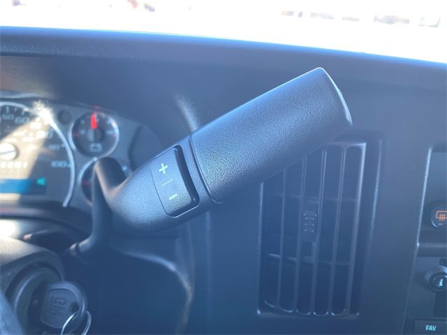 Used 2023 GMC Savana 2500 LS w/ Driver Convenience Package image 15