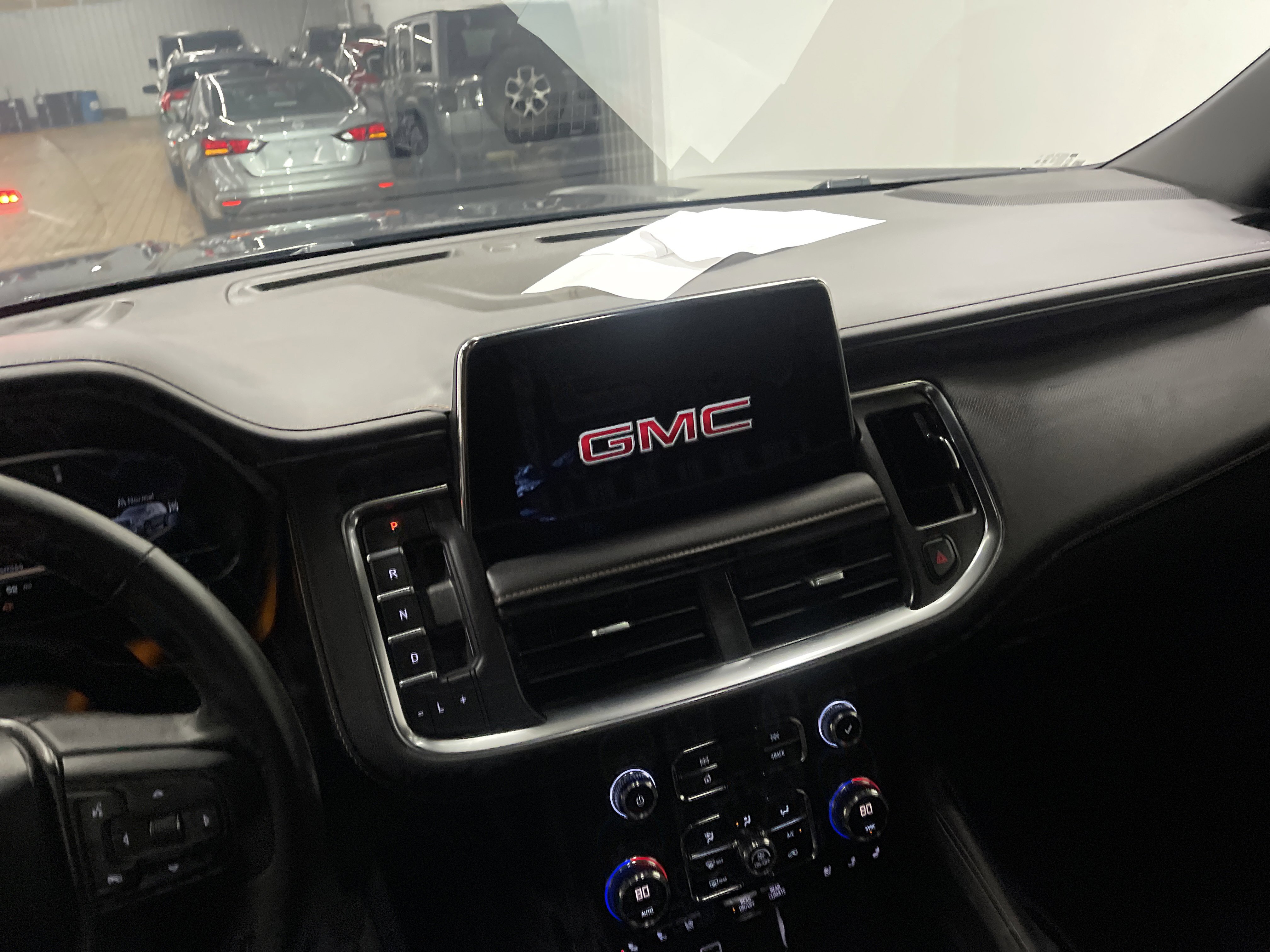 Used 2023 GMC Yukon XL AT4 w/ LPO, Floor Liner Package image 29