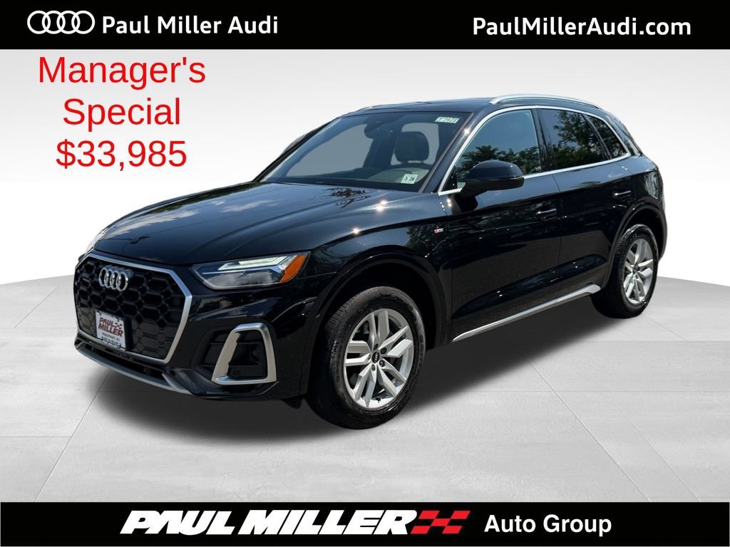 Used 2023 Audi Q5 2.0T Premium w/ Convenience Package AWD/4WD image 1