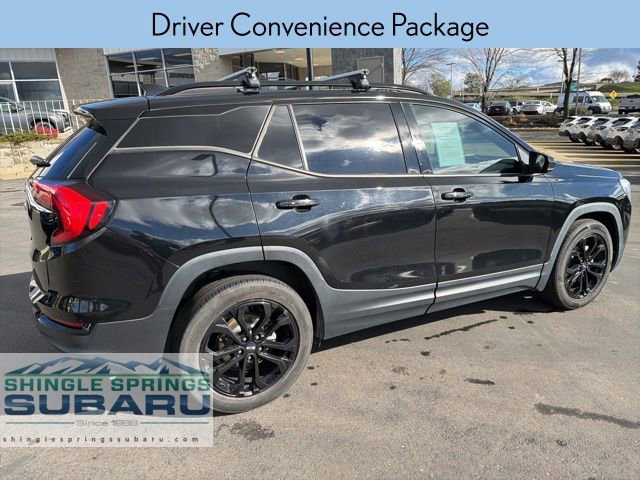 Used 2020 GMC Terrain SLE w/ Driver Convenience Package image 4
