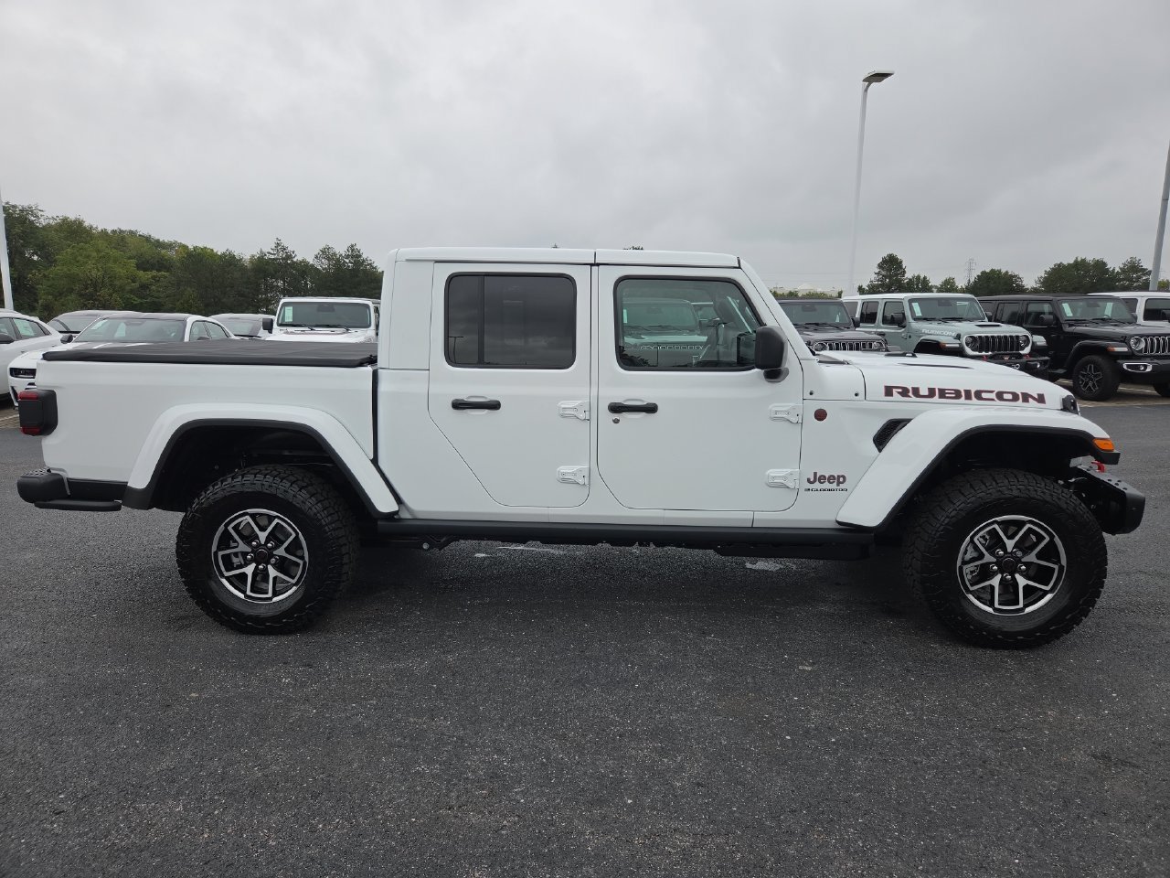 New 2027 Jeep Gladiator Rubicon AWD/4WD image 31