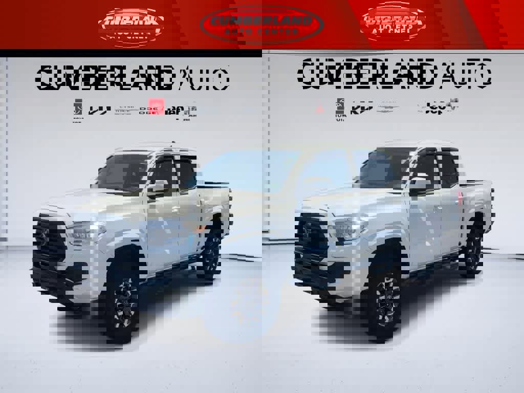 Used 2023 Toyota Tacoma SR image 4