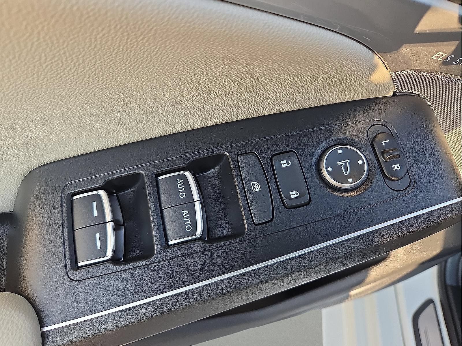 Used 2025 Acura Integra Type S FWD image 15