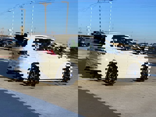 Used 2023 Volkswagen Golf 20th Anniversary Edition image 8