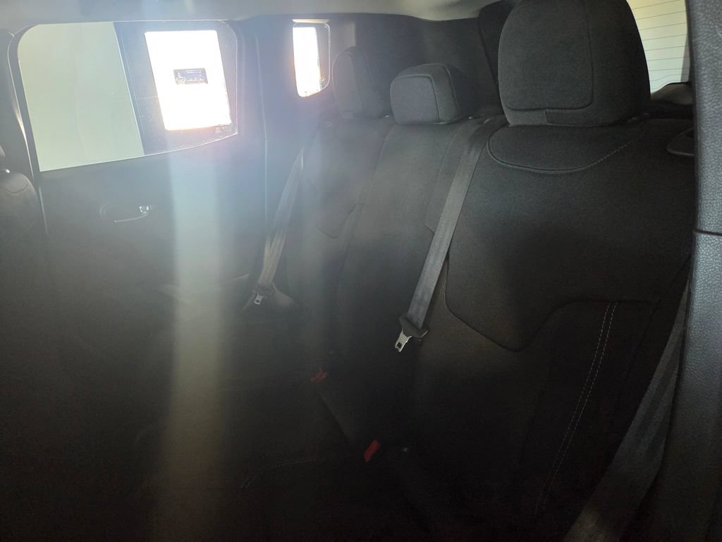 Used 2021 Jeep Renegade Sport AWD/4WD image 13