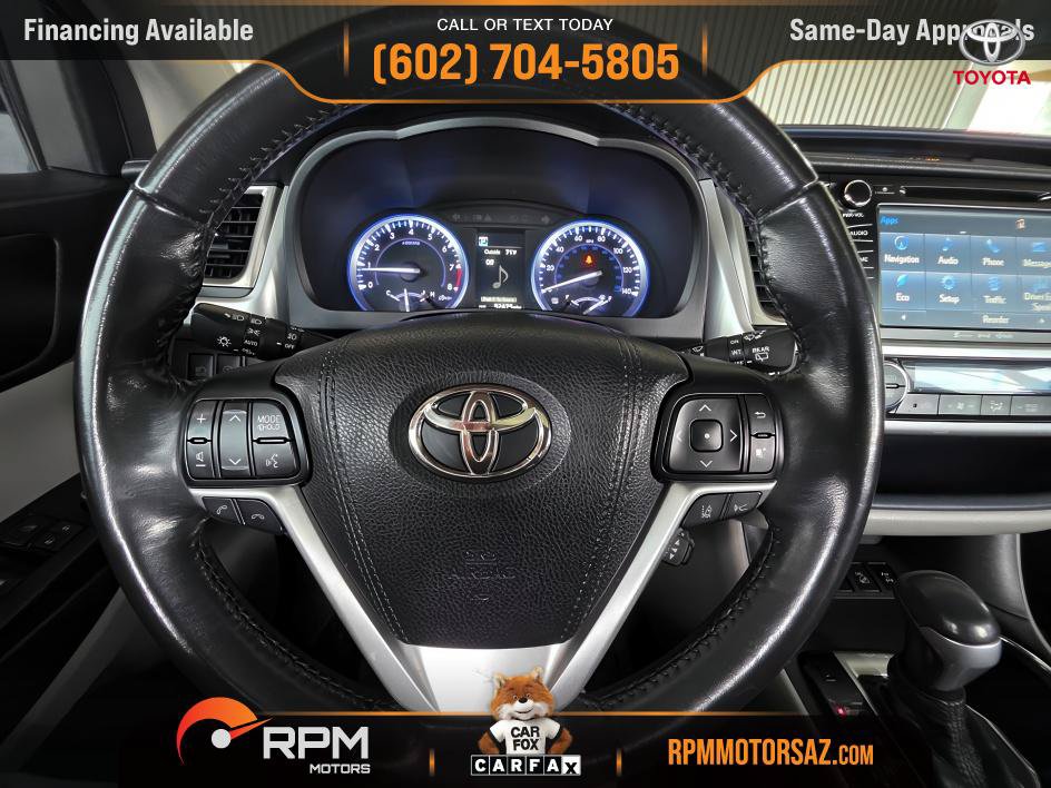 Used 2018 Toyota Highlander XLE AWD/4WD image 13