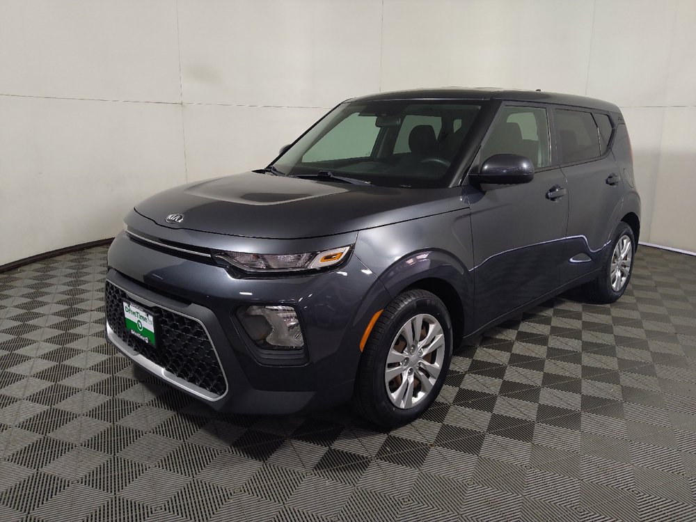 Used 2020 Kia Soul LX FWD image 2