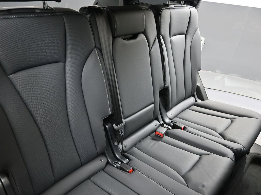 Certified 2025 Audi Q7 3.0T Premium Plus w/ Premium Plus Package image 16
