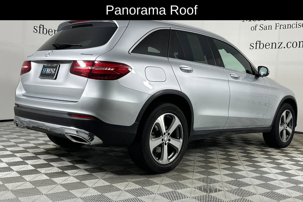 Certified 2017 Mercedes-Benz GLC 300 4MATIC image 4