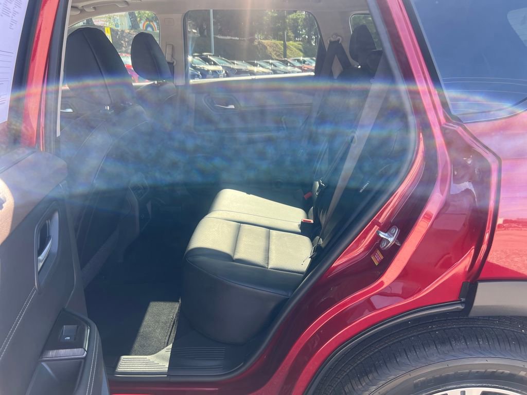 Used 2023 Nissan Rogue SV w/ SV Premium B Package image 25