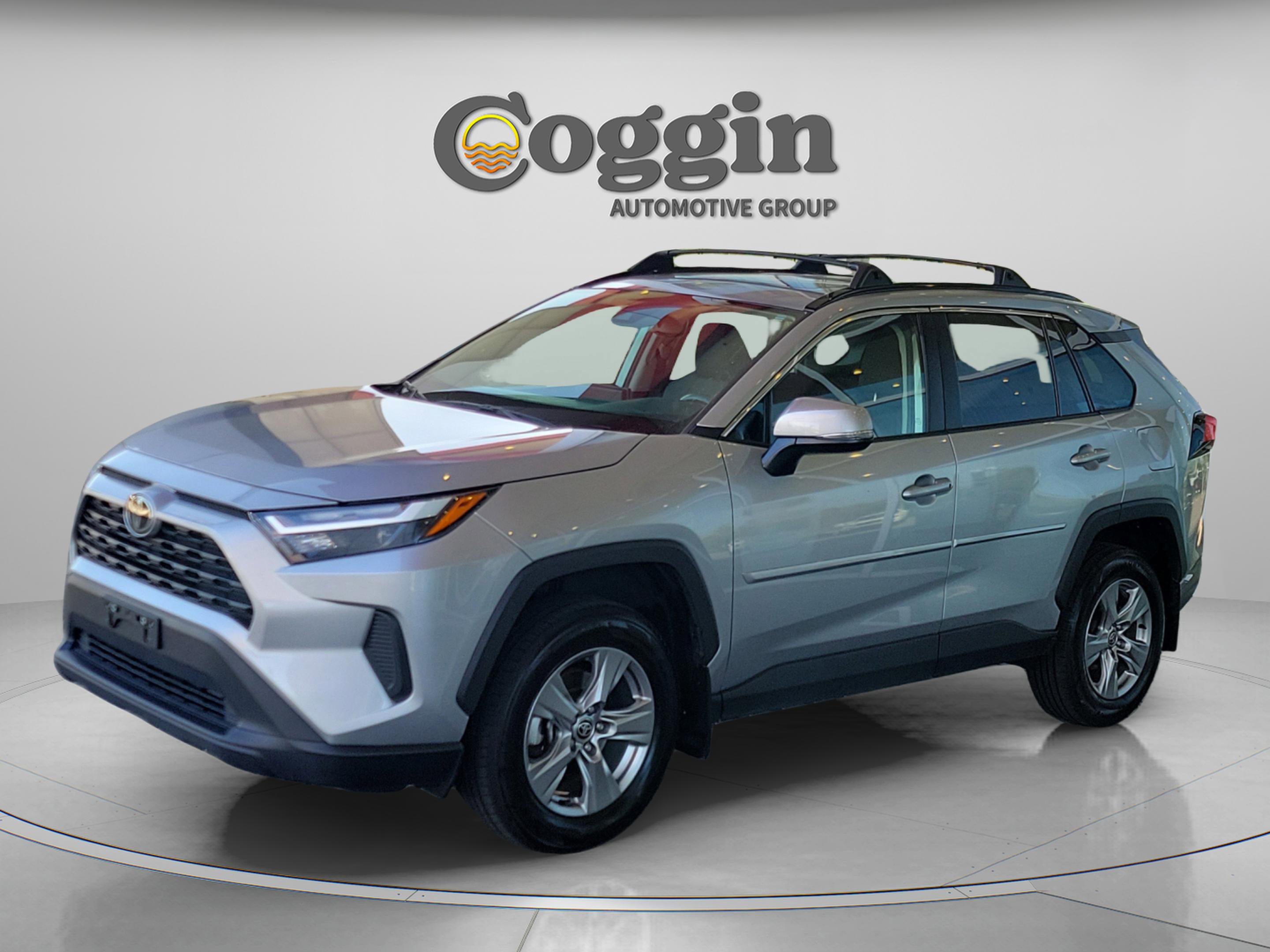 Used 2024 Toyota RAV4 XLE w/ Convenience Package image 1
