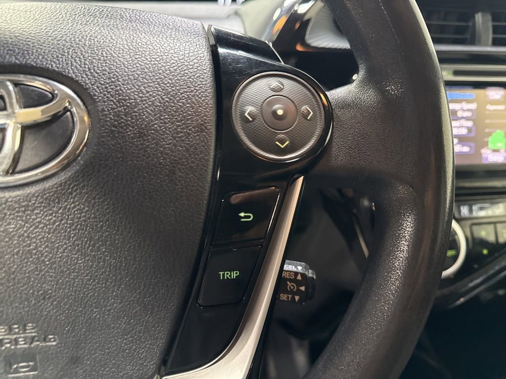 Used 2019 Toyota Prius C FWD image 11