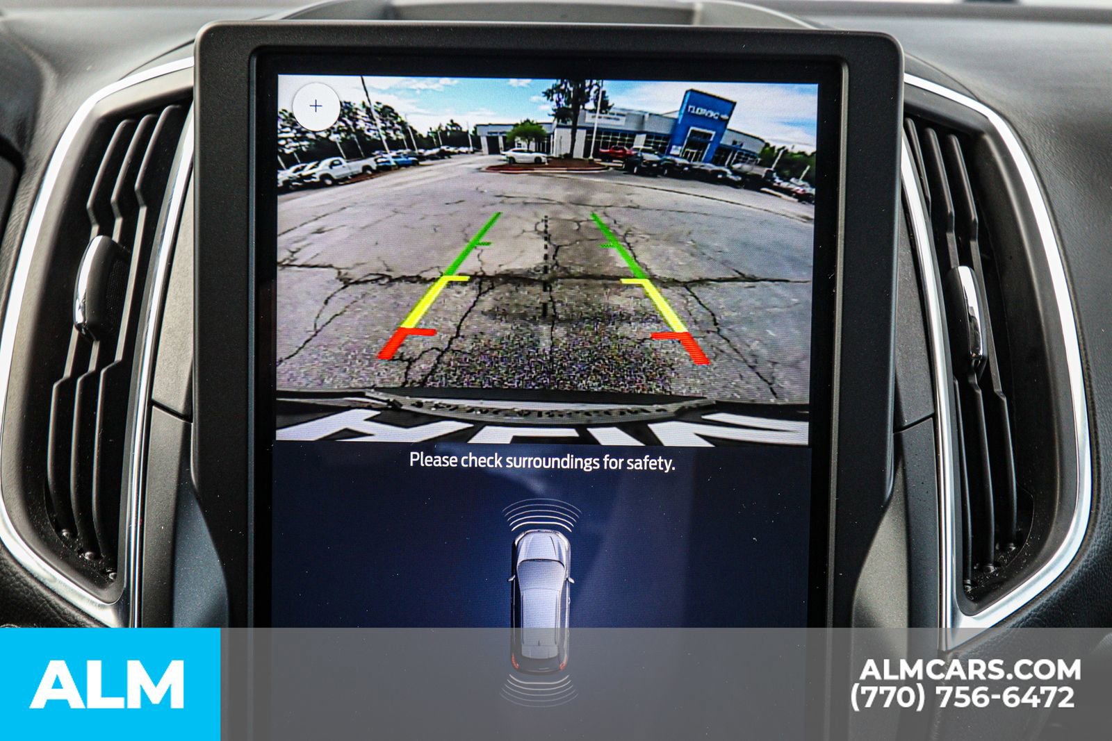 Used 2024 Ford Edge Titanium image 41