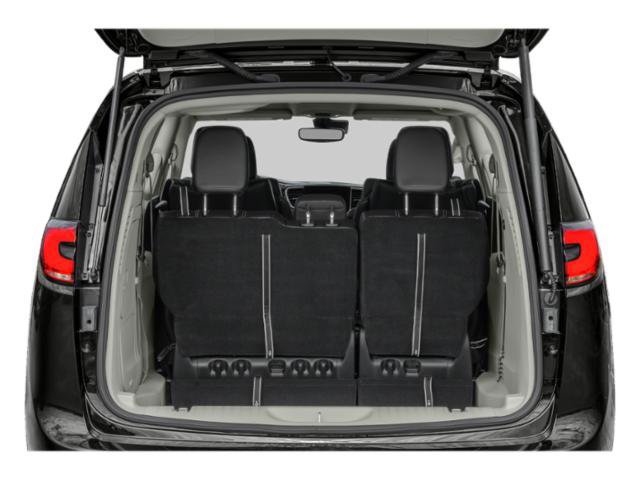 Used 2024 Chrysler Pacifica Pinnacle FWD image 14