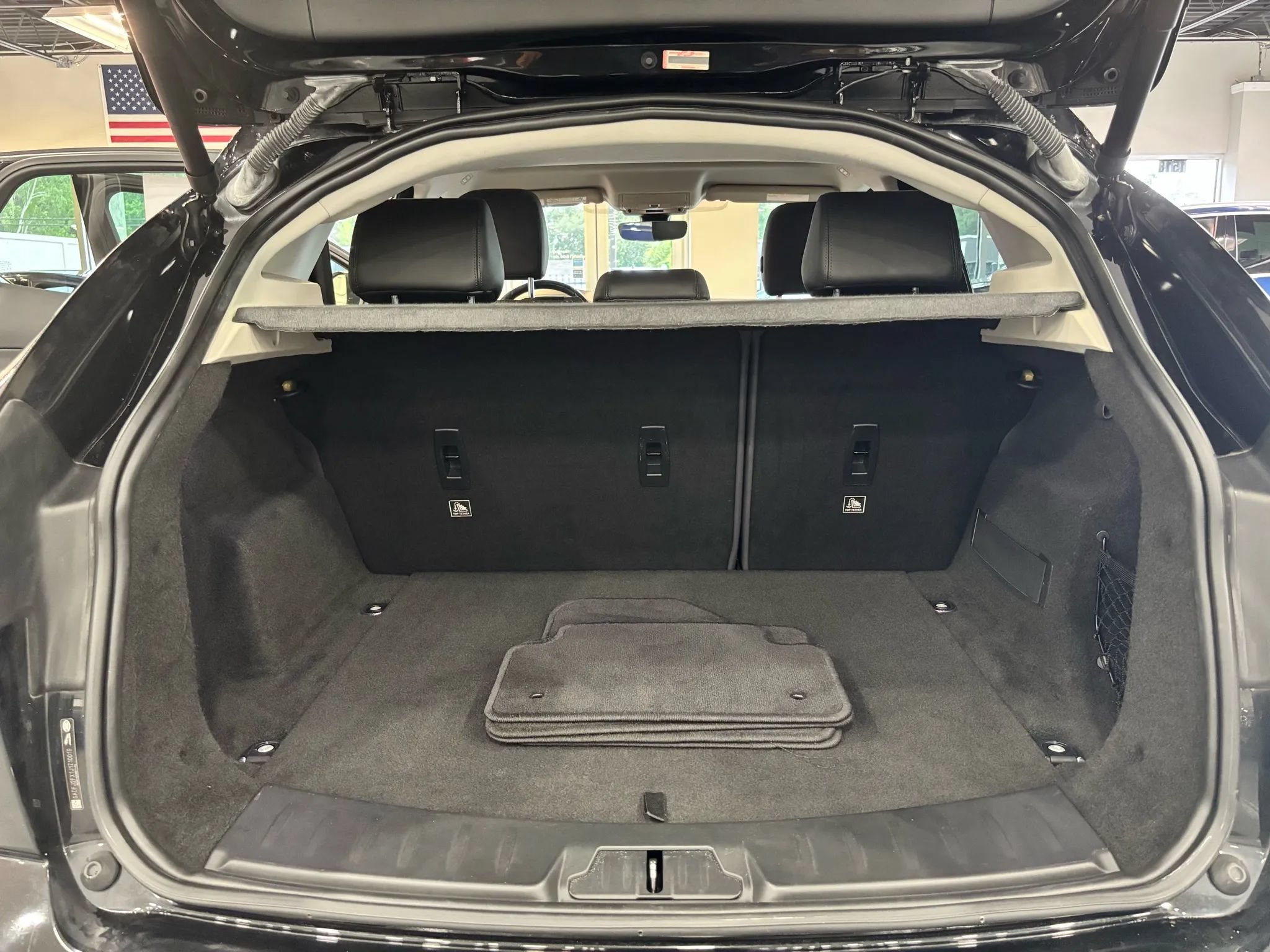 Used 2018 Jaguar E-PACE S AWD/4WD image 37