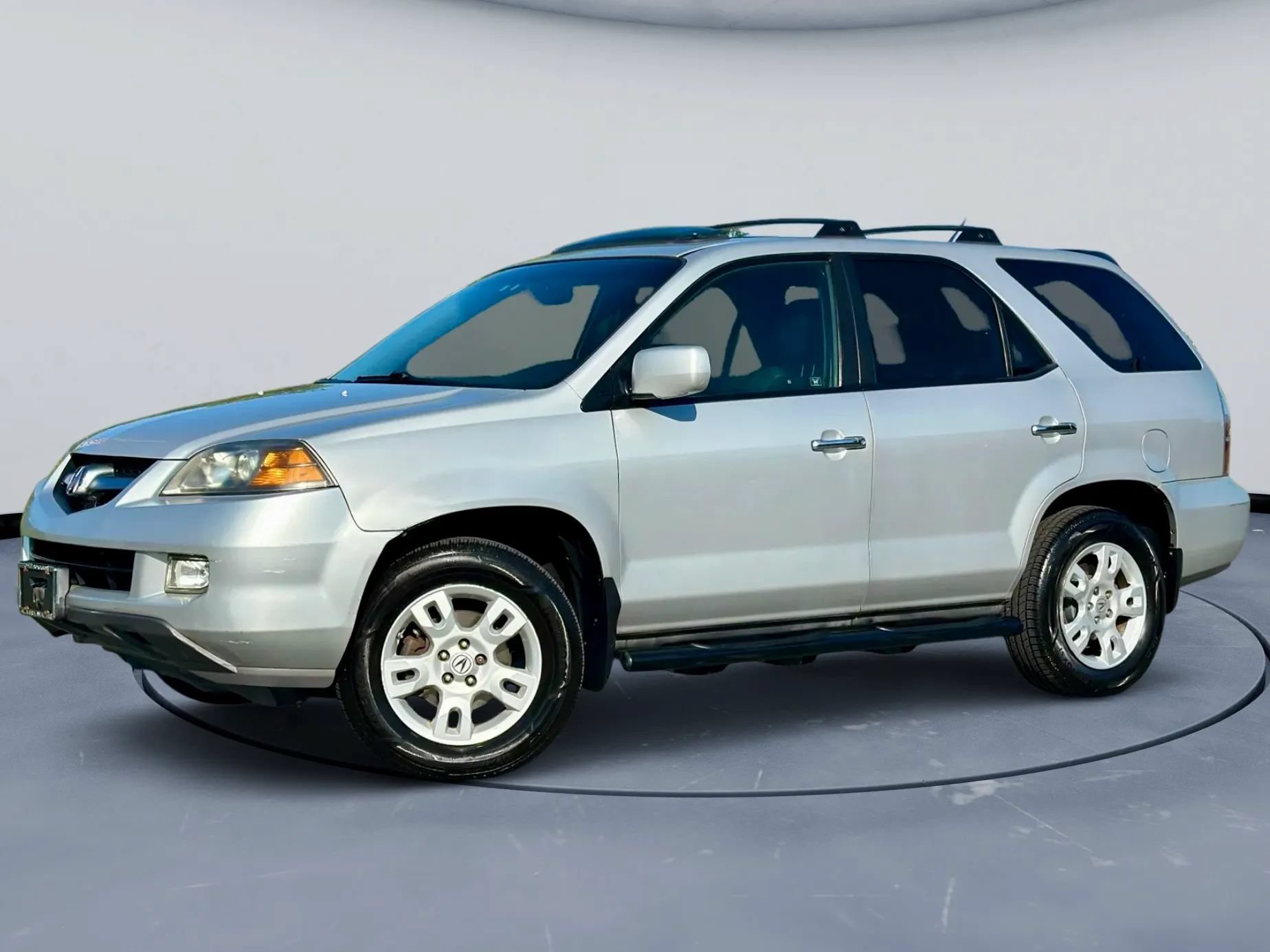 Used 2004 Acura MDX Touring AWD/4WD image 2