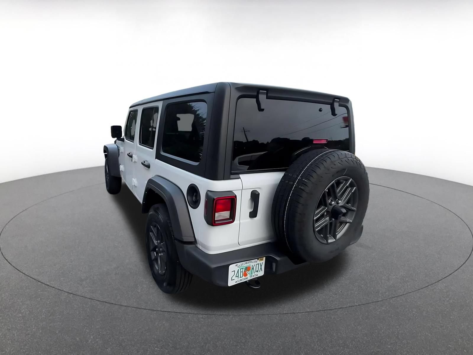 Used 2025 Jeep Wrangler Unlimited Sport AWD/4WD image 10