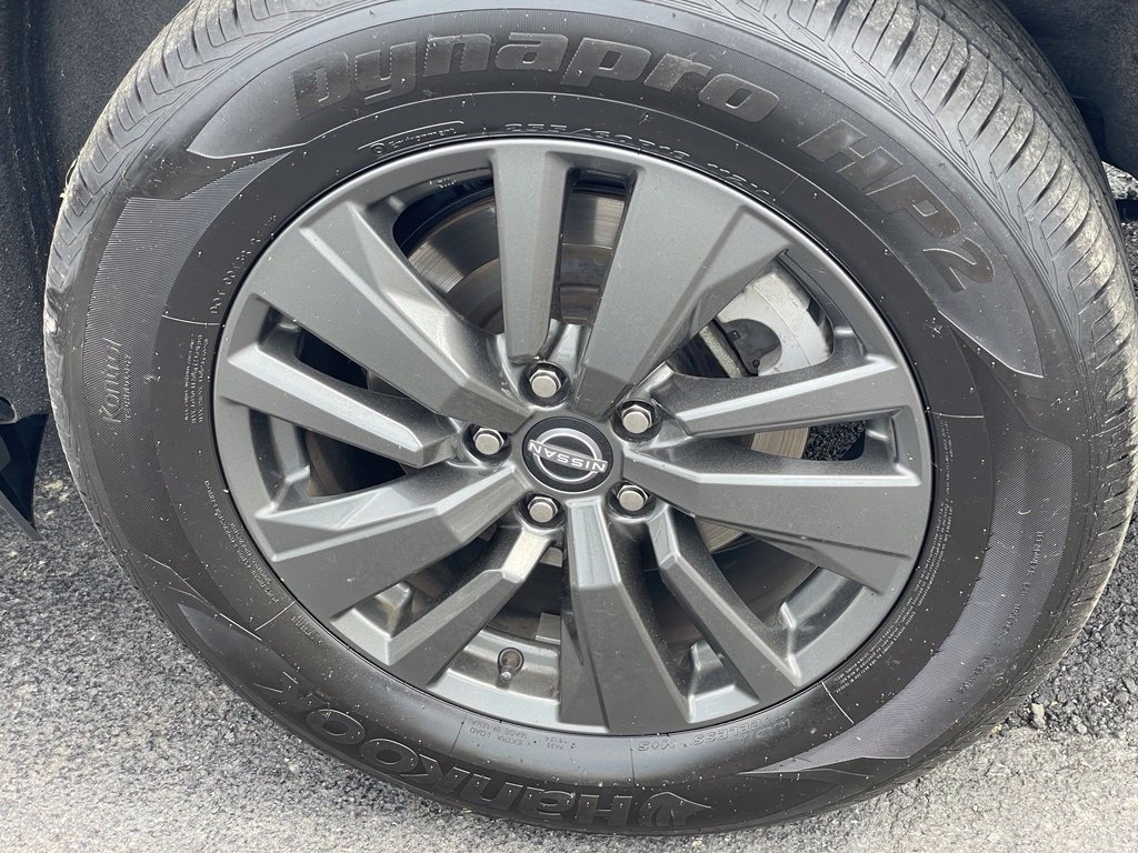 Certified 2024 Nissan Pathfinder SV w/ SV Premium Package AWD/4WD image 39