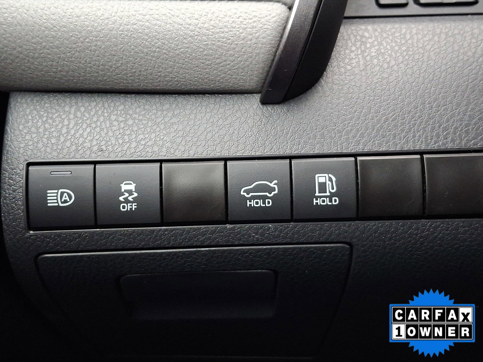 Used 2023 Toyota Camry SE image 21