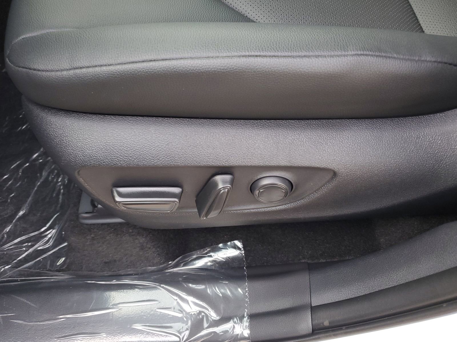 New 2026 Toyota Grand Highlander XLE image 19