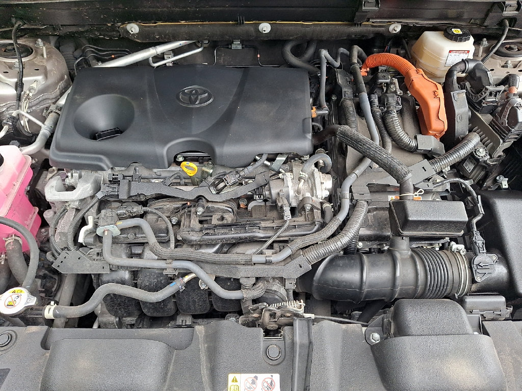 Used 2023 Toyota Venza XLE AWD/4WD image 28