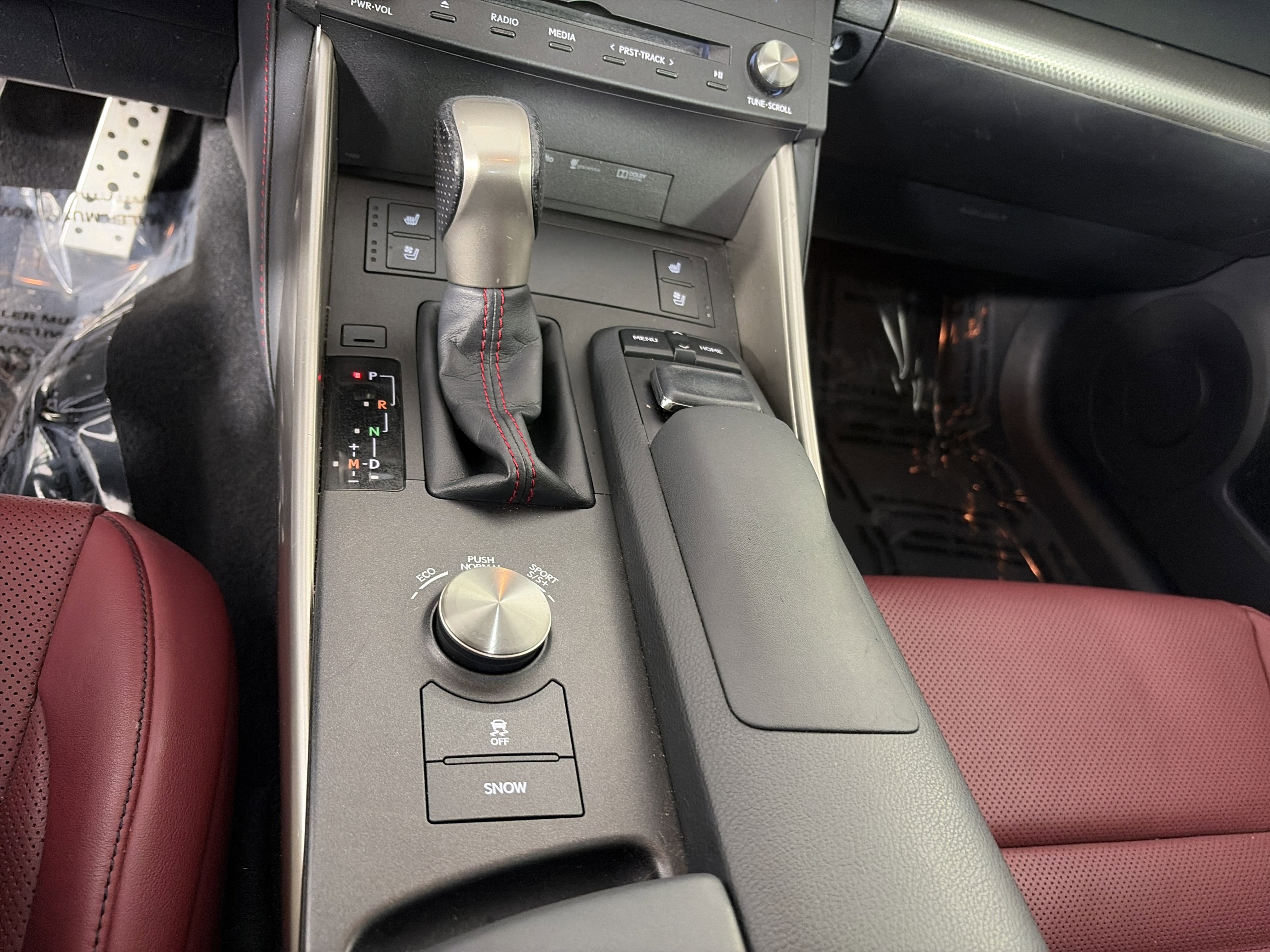 Used 2015 Lexus IS 350 AWD w/ F-Sport Package image 26