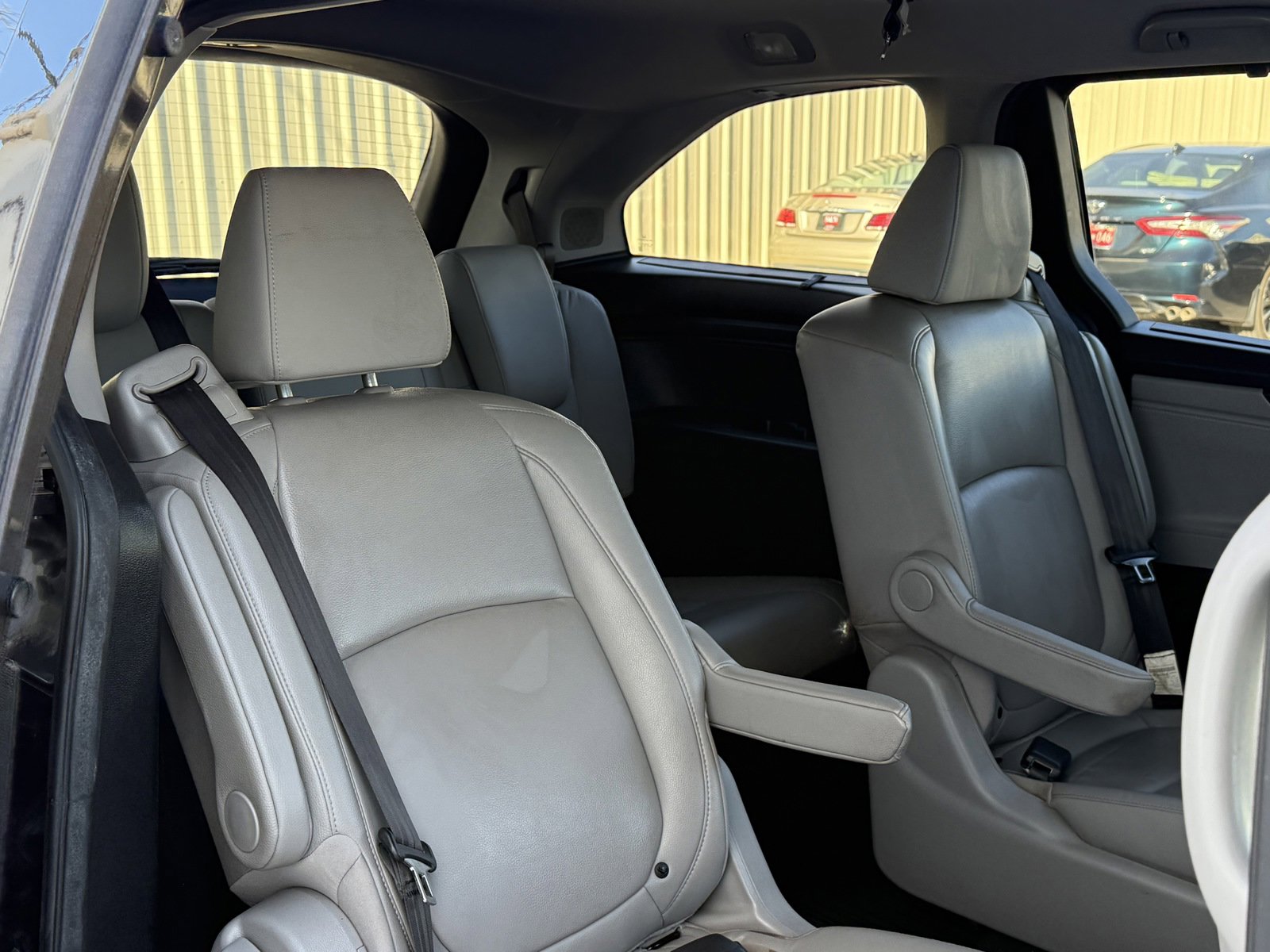 Used 2019 Honda Odyssey Elite image 27