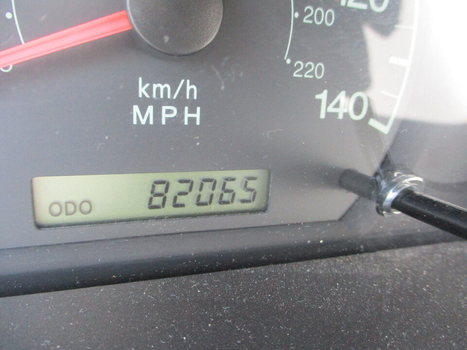 Used 2003 Hyundai Elantra GLS FWD image 28