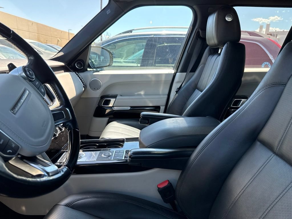 Used 2016 Land Rover Range Rover HSE AWD/4WD image 3