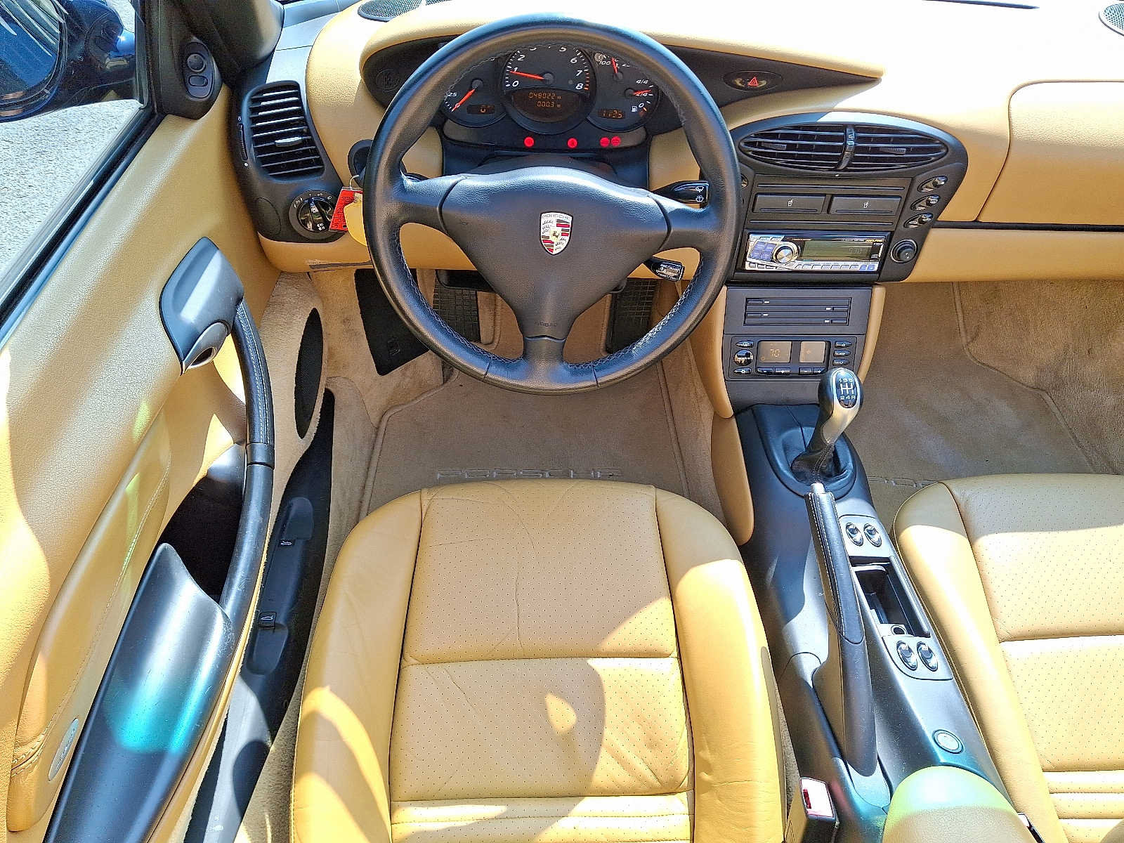 Used 2001 Porsche Boxster RWD image 12