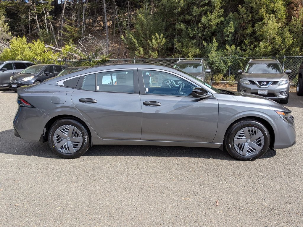 New 2027 Nissan Sentra S FWD image 4