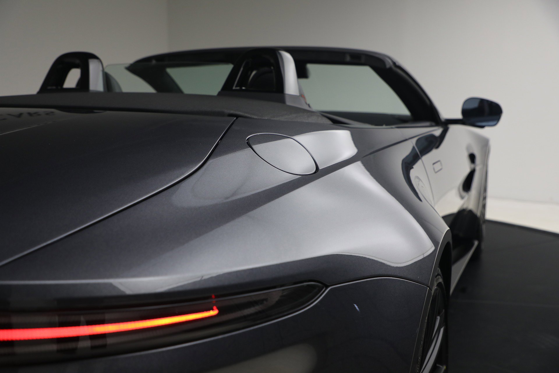 New 2026 Aston Martin V8 Vantage S image 43