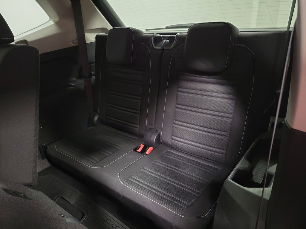 Used 2023 Volkswagen Tiguan S FWD image 24