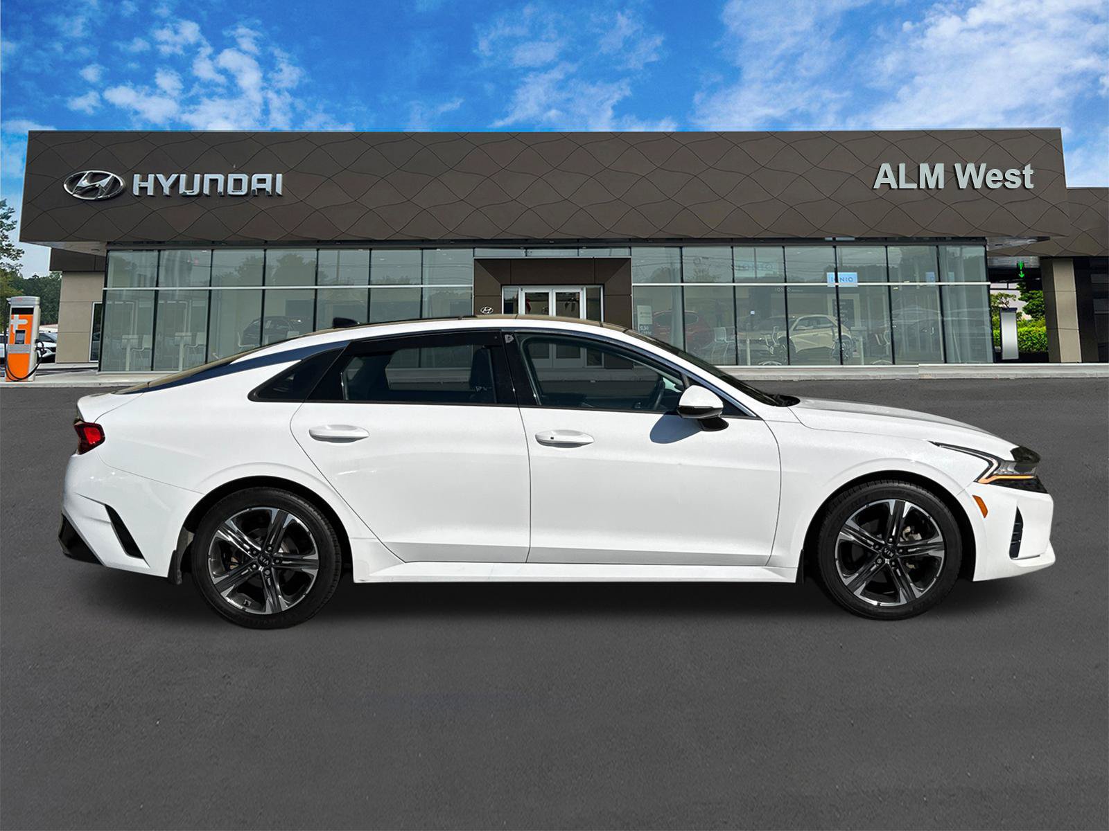 Used 2021 Kia K5 EX FWD image 4