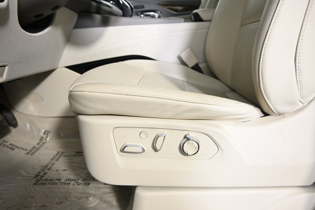 Used 2022 Cadillac Escalade Sport Platinum image 23