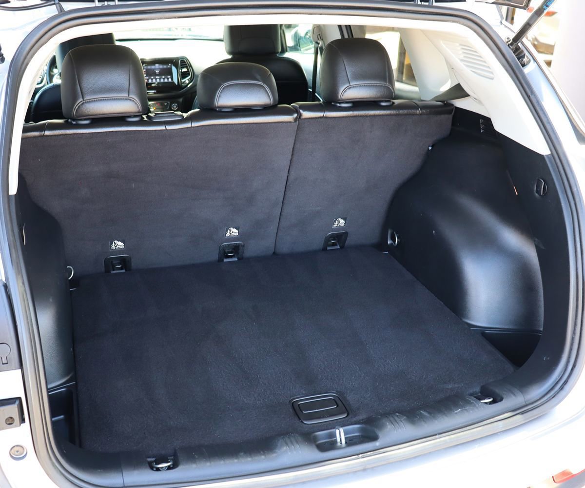 Used 2020 Jeep Compass Latitude FWD image 25