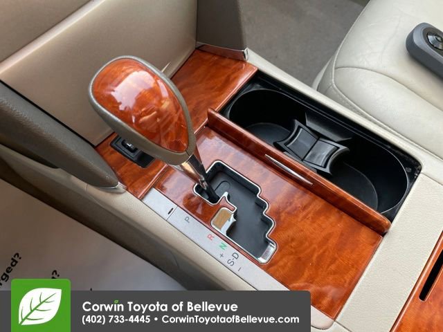 Used 2011 Toyota Camry XLE w/ SE/XLE Extra-Value Pkg image 15