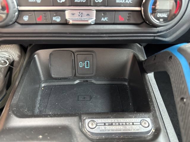 Used 2023 Ford Bronco Outer Banks image 30
