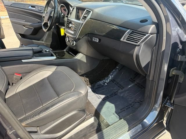 Used 2015 Mercedes-Benz ML 350 2WD image 32