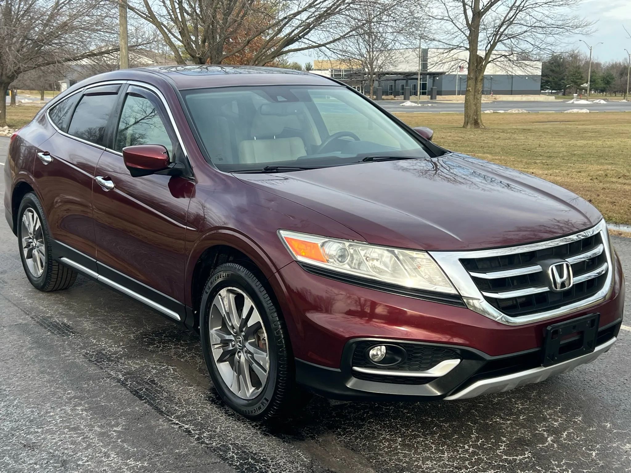 Used 2014 Honda Crosstour EX-L image 3