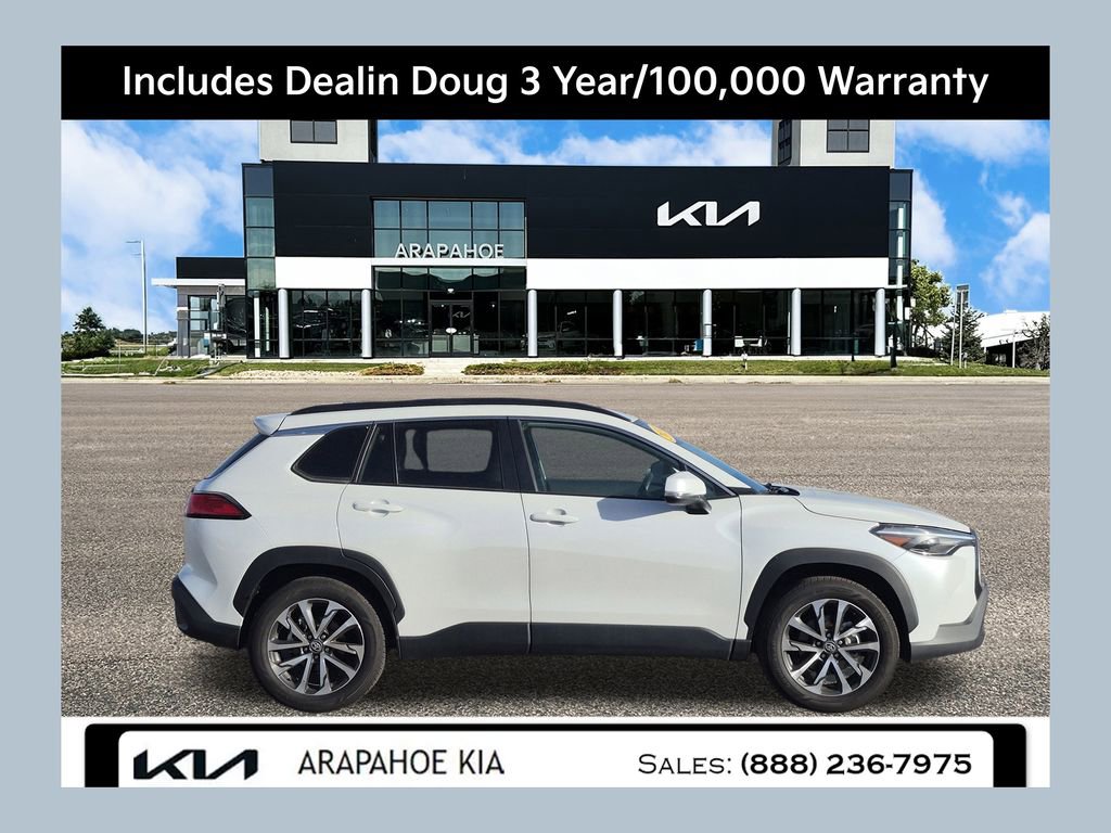 Used 2024 Toyota Corolla Cross XLE w/ Convenience Package image 1