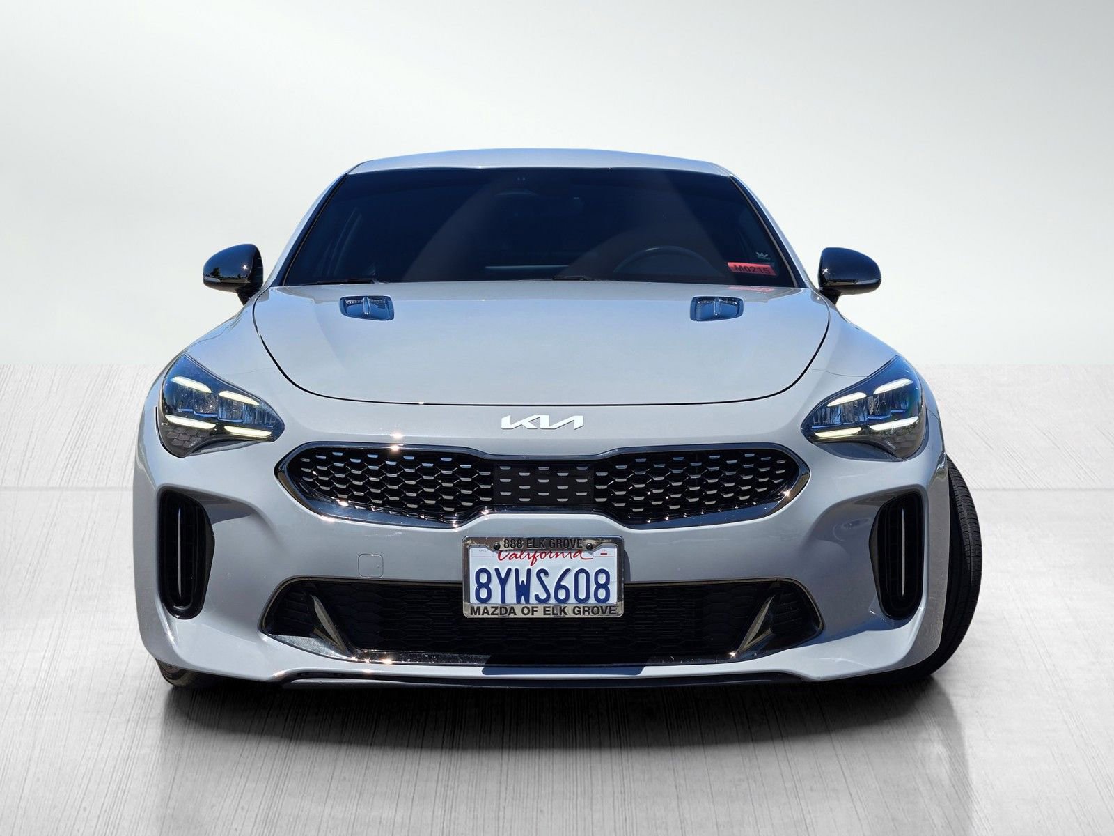Used 2022 Kia Stinger GT-Line RWD image 2