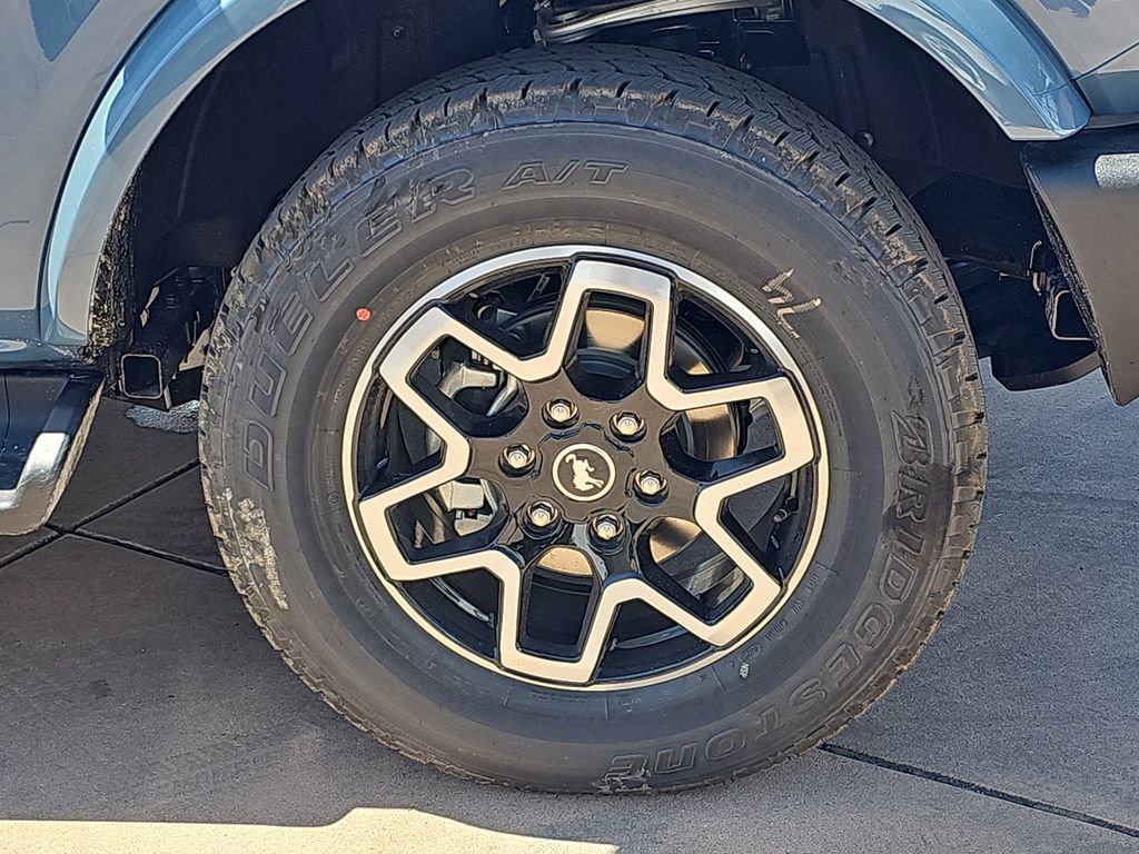 New 2025 Ford Bronco Outer Banks image 39