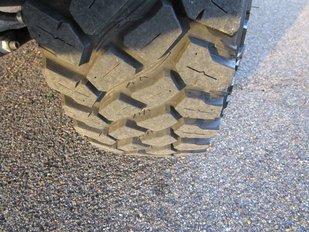 Used 2024 Jeep Gladiator Willys image 13